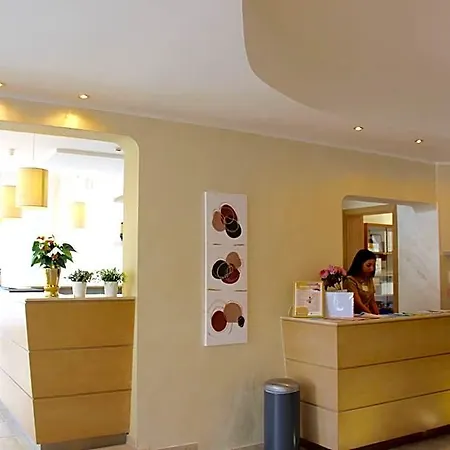 King Hotel Cesenatico